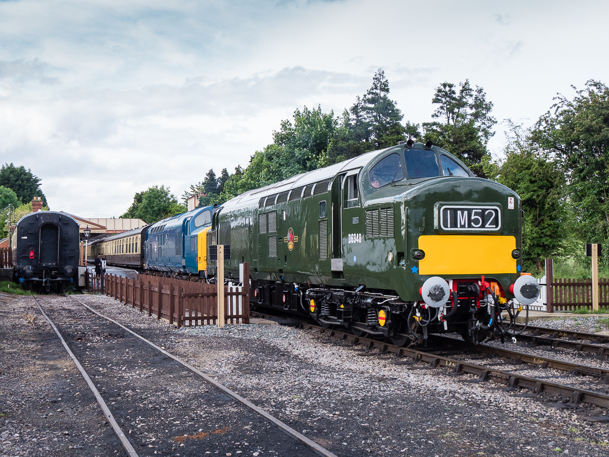 Class 37/0 no.D6948 prepares to leave Toddington with its loaded test run to Cheltenham Racecourse in company with class 37/0 no.37215 on 12th June 2016. 37215 was provided for insurance and additional weight purposes only.